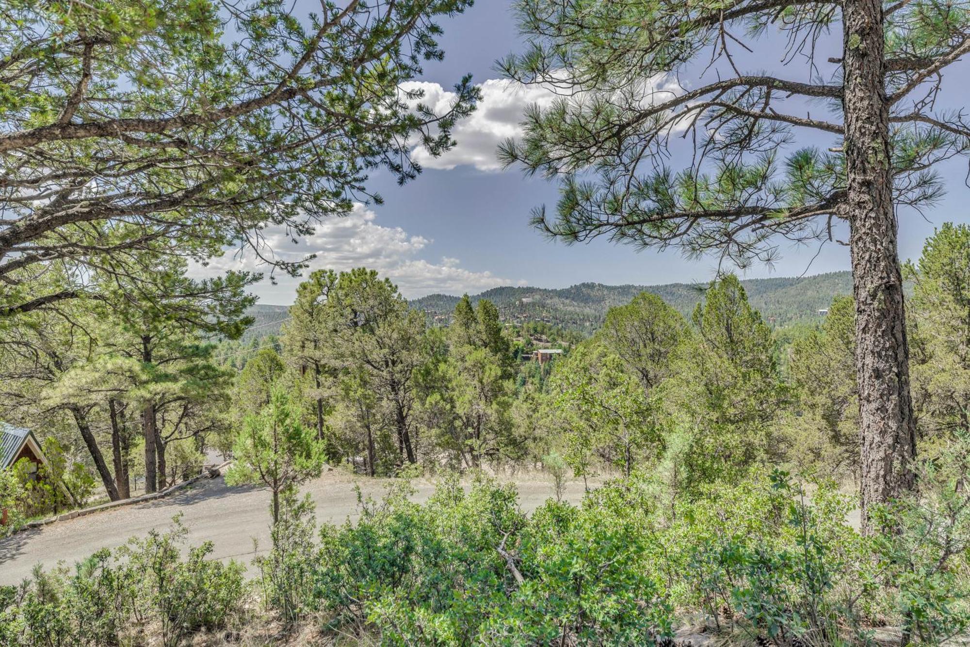 Hillside Haven With Deck Less Than 2 Miles To Dwtn Ruidoso! Buitenkant foto